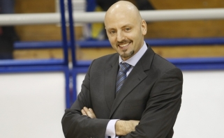 "Crvena Zvezda" oficialiai pristatė naują vyriausiąjį trenerį